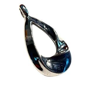 Lia Sophia oval shape silver pendant teardrop with gray swirl enamel details